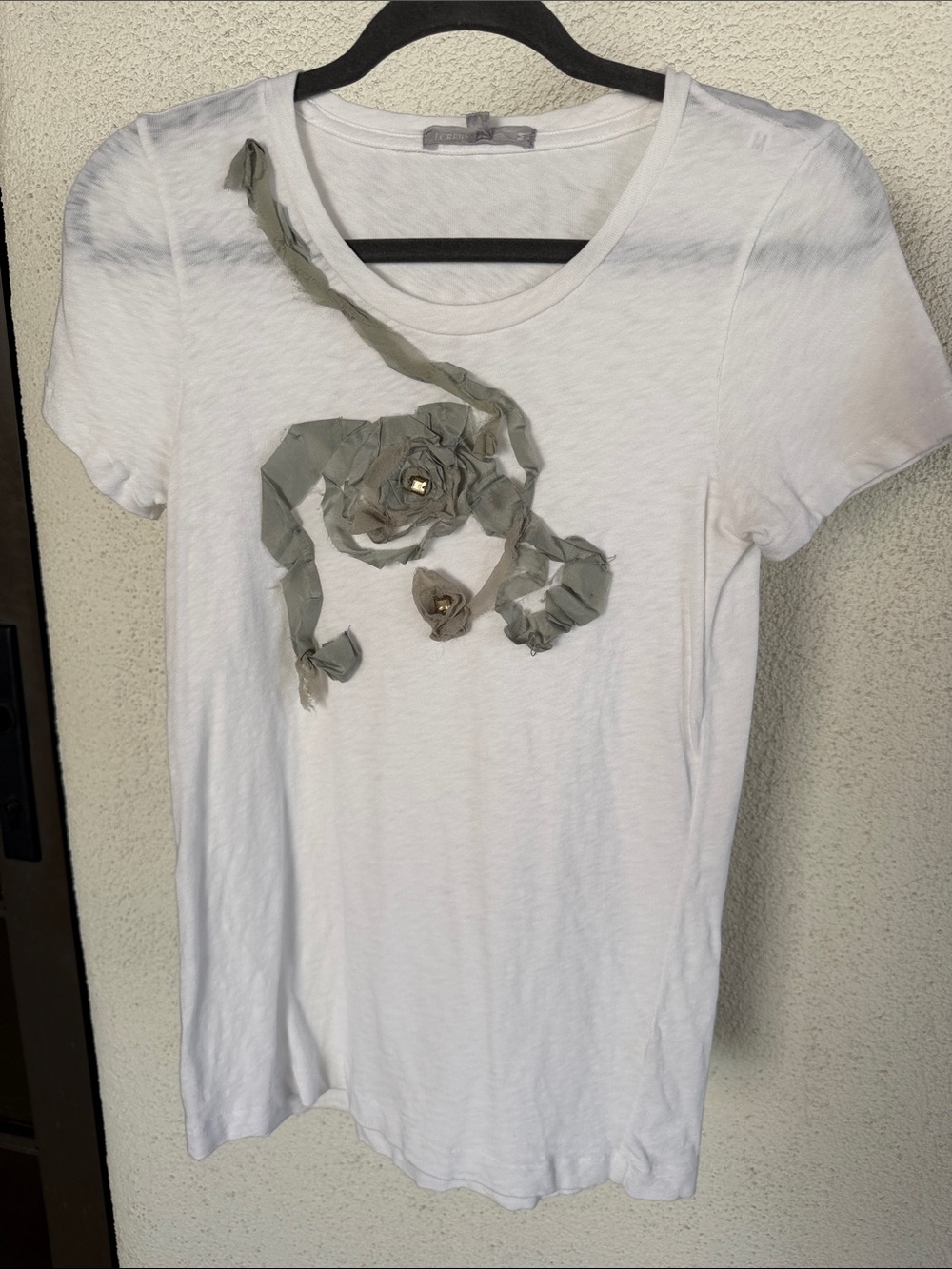 Vintage Jcrew White Tee with grey fabric flower ribbon Appliqué with gemstone